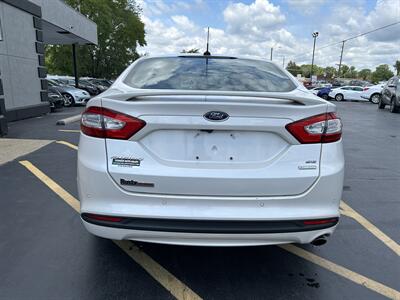 2016 Ford Fusion SE - Photo 7 - Fairview Heights, IL 62208