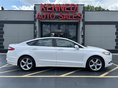 2016 Ford Fusion SE Sedan