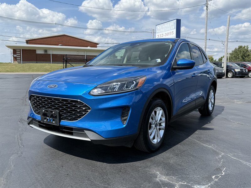 2020 Ford Escape SE - Photo 1 - Cahokia, IL 62206
