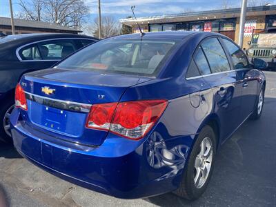 2013 Chevrolet Cruze LT Fleet   - Photo 2 - Belleville, IL 62226