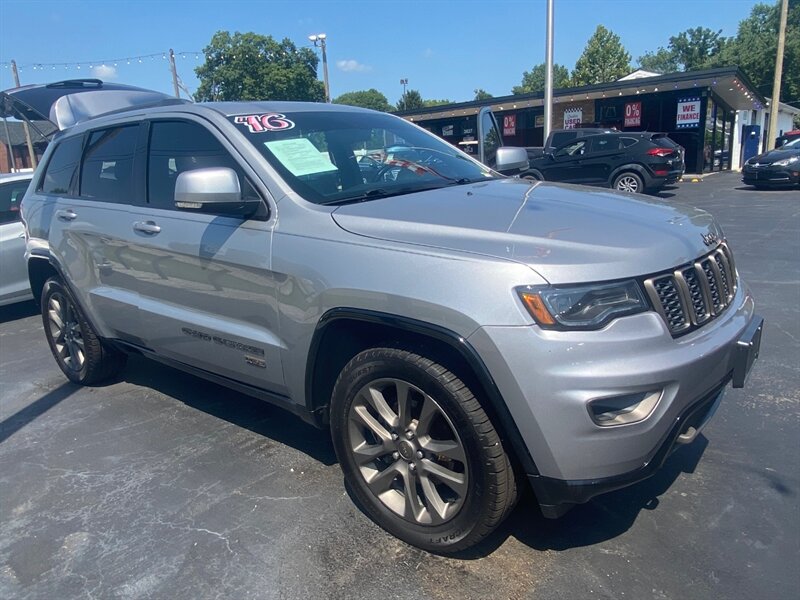2016 Jeep Grand Cherokee Limited 75th Anniver - Photo 8 - Belleville, IL 62226