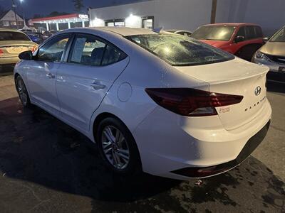 2020 Hyundai Elantra SEL   - Photo 3 - Millstadt, IL 62260