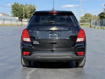 2017 Chevrolet Trax LS - Photo 9 - Cahokia, IL 62206