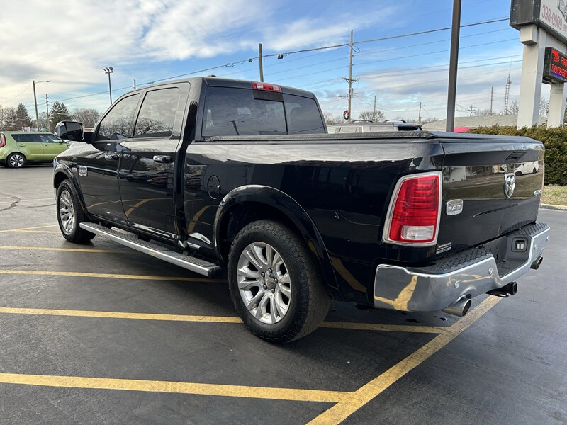 2014 RAM 1500 Laramie Limited - Photo 5 - Fairview Heights, IL 62208