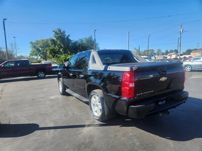 2007 Chevrolet Avalanche LT 1500   - Photo 3 - Cahokia, IL 62206