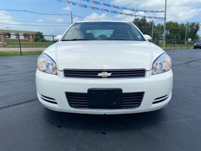 2008 Chevrolet Impala LT   - Photo 2 - Cahokia, IL 62206