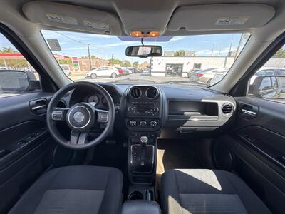 2017 Jeep Patriot Sport - Photo 10 - Millstadt, IL 62260