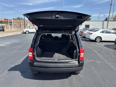 2017 Jeep Patriot Sport - Photo 18 - Millstadt, IL 62260