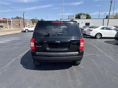 2017 Jeep Patriot Sport - Photo 8 - Millstadt, IL 62260