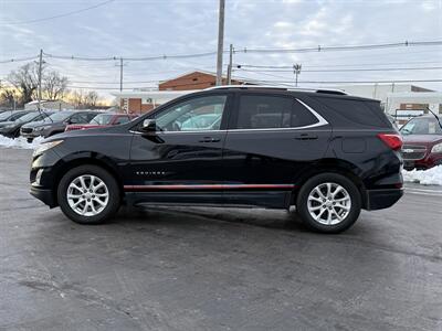 2020 Chevrolet Equinox LT   - Photo 2 - Cahokia, IL 62206