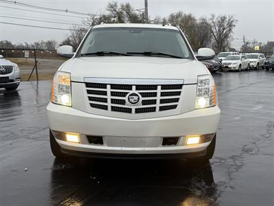 2007 Cadillac Escalade ESV   - Photo 2 - Cahokia, IL 62206