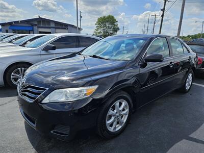 2011 Toyota Camry   - Photo 2 - Belleville, IL 62223