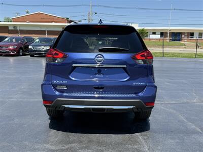 2017 Nissan Rogue SV AWD   - Photo 7 - Cahokia, IL 62206