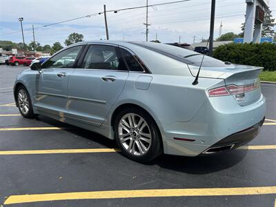 2014 Lincoln MKZ Hybrid   - Photo 5 - Fairview Heights, IL 62208