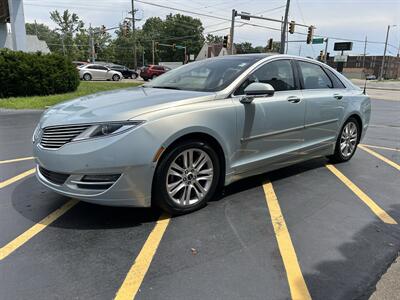 2014 Lincoln MKZ Hybrid   - Photo 3 - Fairview Heights, IL 62208