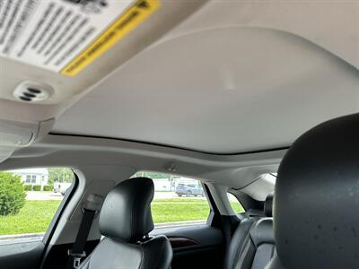 2014 Lincoln MKZ Hybrid   - Photo 9 - Fairview Heights, IL 62208