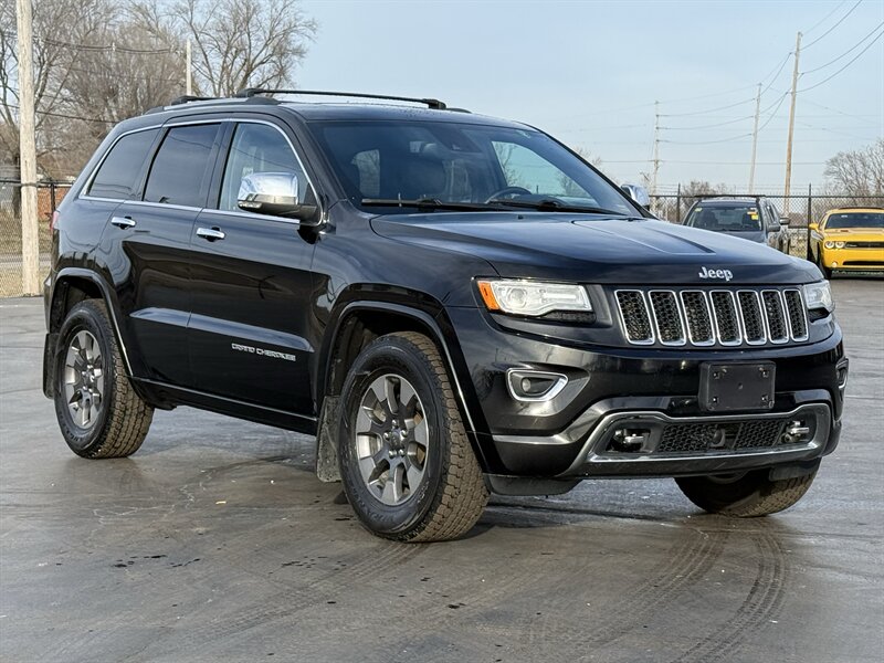 2015 Jeep Grand Cherokee Overland - Photo 4 - Cahokia, IL 62206