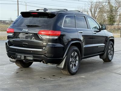 2015 Jeep Grand Cherokee Overland - Photo 7 - Cahokia, IL 62206