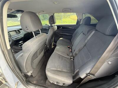 2020 Kia Sorento LX   - Photo 9 - Cahokia, IL 62206