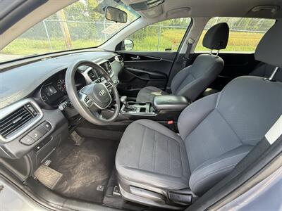 2020 Kia Sorento LX   - Photo 8 - Cahokia, IL 62206