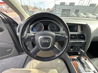 2007 Audi Q7 4.2 quattro   - Photo 12 - Millstadt, IL 62260