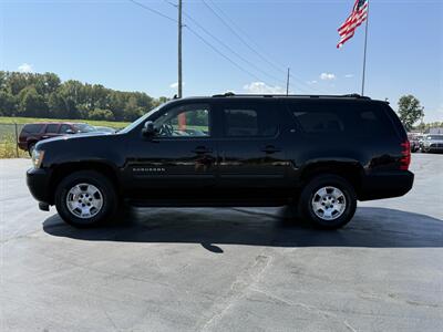 2010 Chevrolet Suburban LT   - Photo 4 - Cahokia, IL 62206