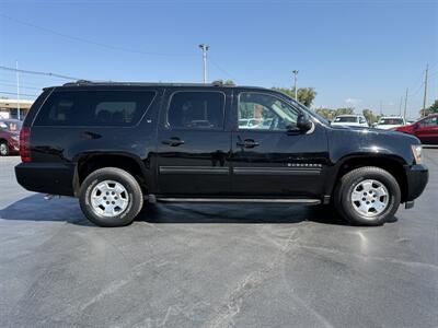 2010 Chevrolet Suburban LT   - Photo 5 - Cahokia, IL 62206