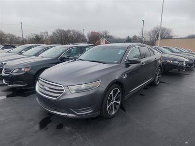 2015 Ford Taurus SEL   - Photo 1 - Cahokia, IL 62206