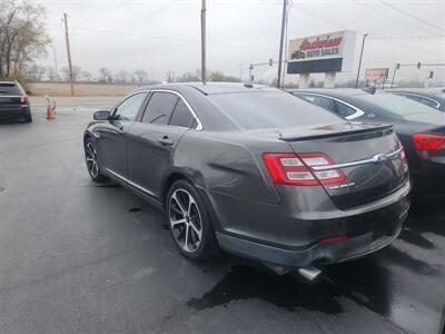 2015 Ford Taurus SEL   - Photo 4 - Cahokia, IL 62206