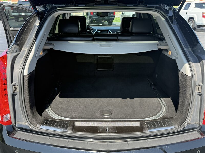 2014 Cadillac SRX Premium Collection - Photo 16 - Cahokia, IL 62206