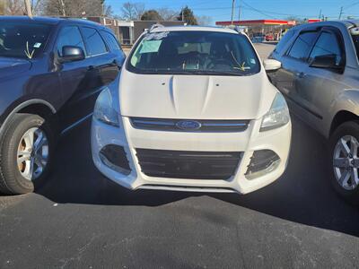 2014 Ford Escape Titanium   - Photo 1 - Belleville, IL 62226