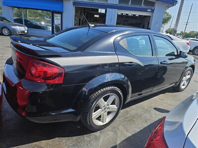 2014 Dodge Avenger SE   - Photo 4 - Belleville, IL 62223