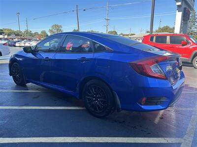 2016 Honda Civic LX - Photo 5 - Fairview Heights, IL 62208