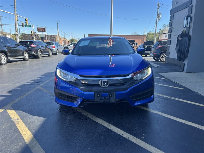 2016 Honda Civic LX - Photo 6 - Fairview Heights, IL 62208