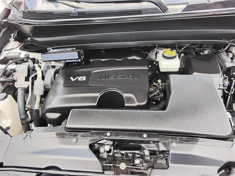 2017 Nissan Pathfinder S - Photo 3 - Cahokia, IL 62206