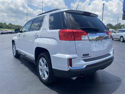 2017 GMC Terrain SLE-2   - Photo 8 - Cahokia, IL 62206