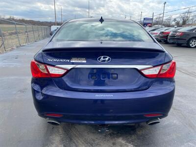 2013 Hyundai SONATA SE   - Photo 6 - Cahokia, IL 62206