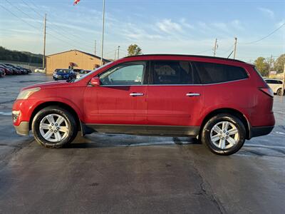 2013 Chevrolet Traverse LT   - Photo 2 - Cahokia, IL 62206