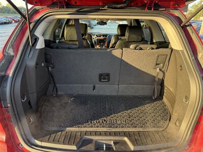 2013 Chevrolet Traverse LT   - Photo 17 - Cahokia, IL 62206