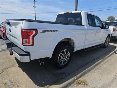 2017 Ford F-150 Lariat   - Photo 3 - Belleville, IL 62223