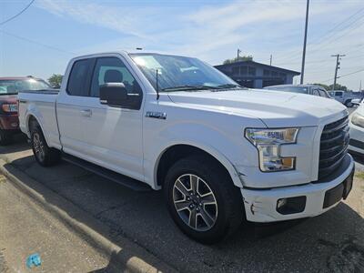 2017 Ford F-150 Lariat   - Photo 2 - Belleville, IL 62223