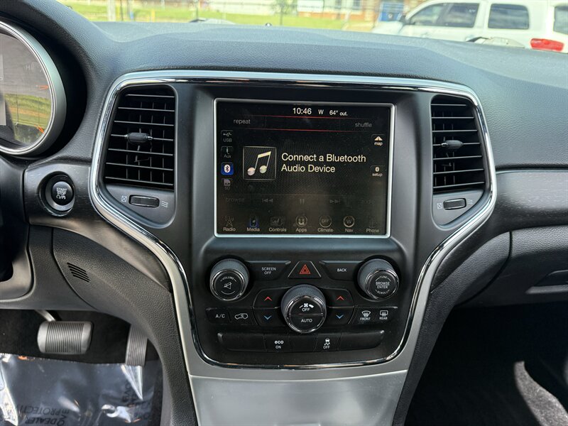 2015 Jeep Grand Cherokee Altitude - Photo 12 - Cahokia, IL 62206