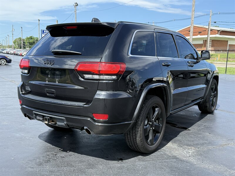 2015 Jeep Grand Cherokee Altitude - Photo 8 - Cahokia, IL 62206