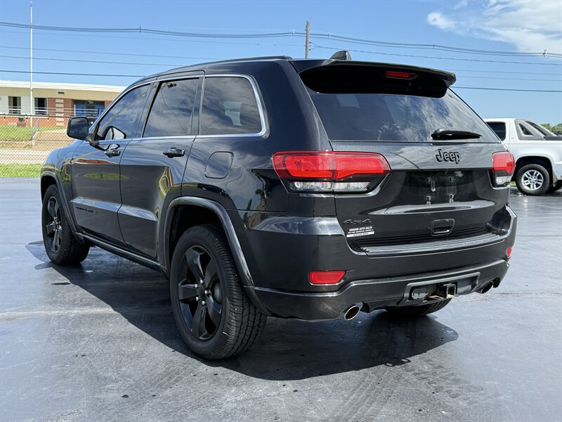 2015 Jeep Grand Cherokee Altitude - Photo 6 - Cahokia, IL 62206