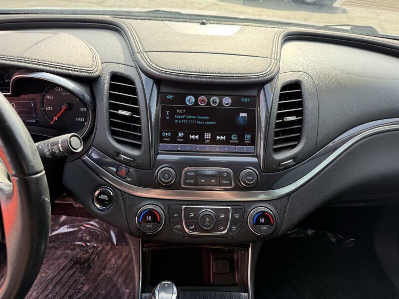 2018 Chevrolet Impala LT - Photo 13 - Cahokia, IL 62206
