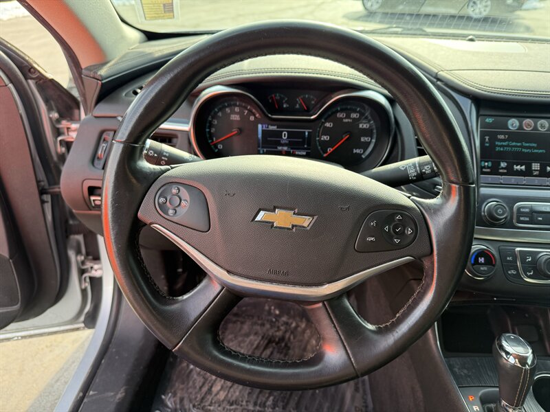 2018 Chevrolet Impala LT - Photo 12 - Cahokia, IL 62206