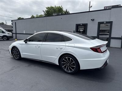2020 Hyundai Sonata SEL Plus   - Photo 9 - Millstadt, IL 62260