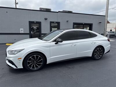 2020 Hyundai Sonata SEL Plus   - Photo 8 - Millstadt, IL 62260