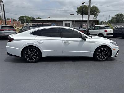 2020 Hyundai Sonata SEL Plus   - Photo 10 - Millstadt, IL 62260