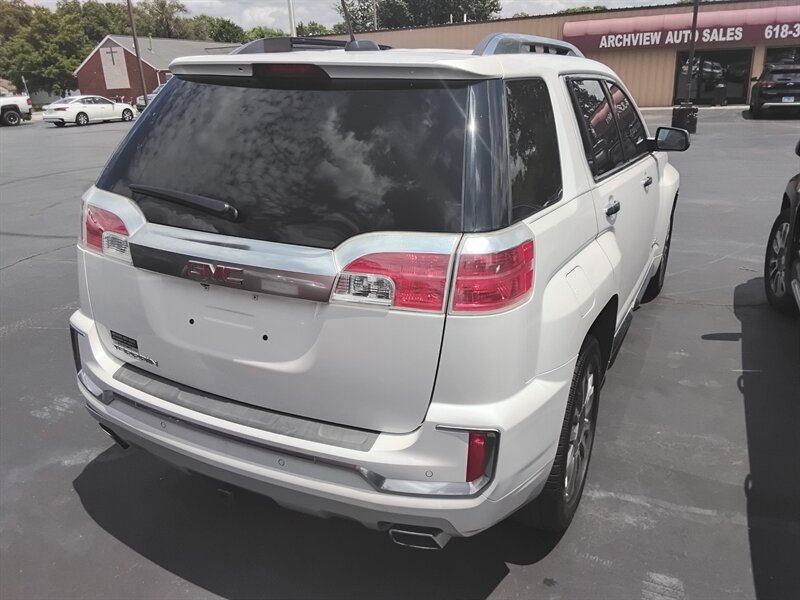 2016 GMC Terrain Denali - Photo 4 - Cahokia, IL 62206